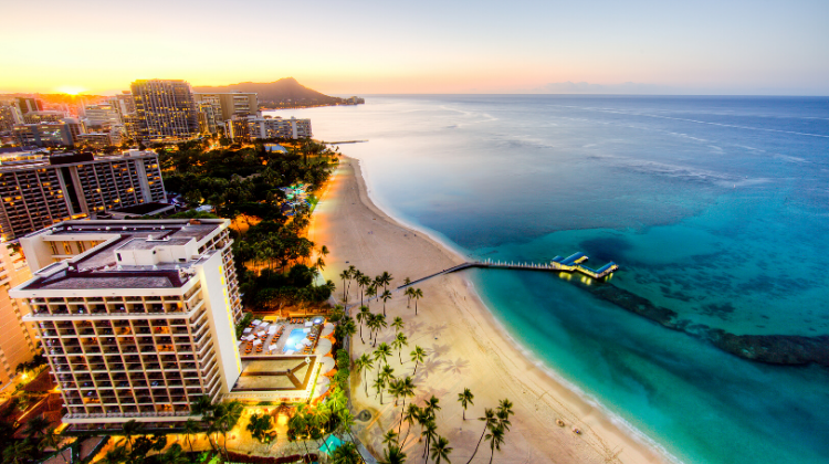 TOP WARM WEATHER CHRISTMAS TRAVEL DESTINATIONS FOR FAMILIES OAHU HAWAII